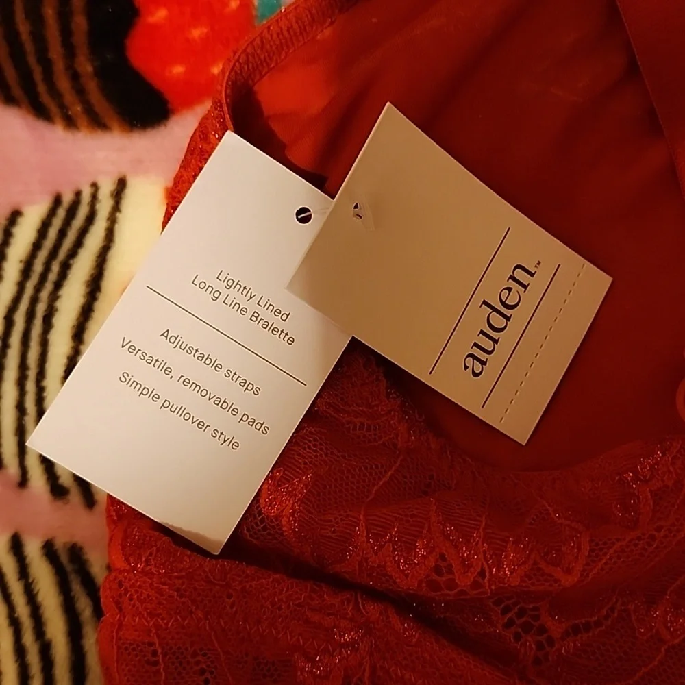 Auden Red Shimmer Bralette - Picture 6 of 6